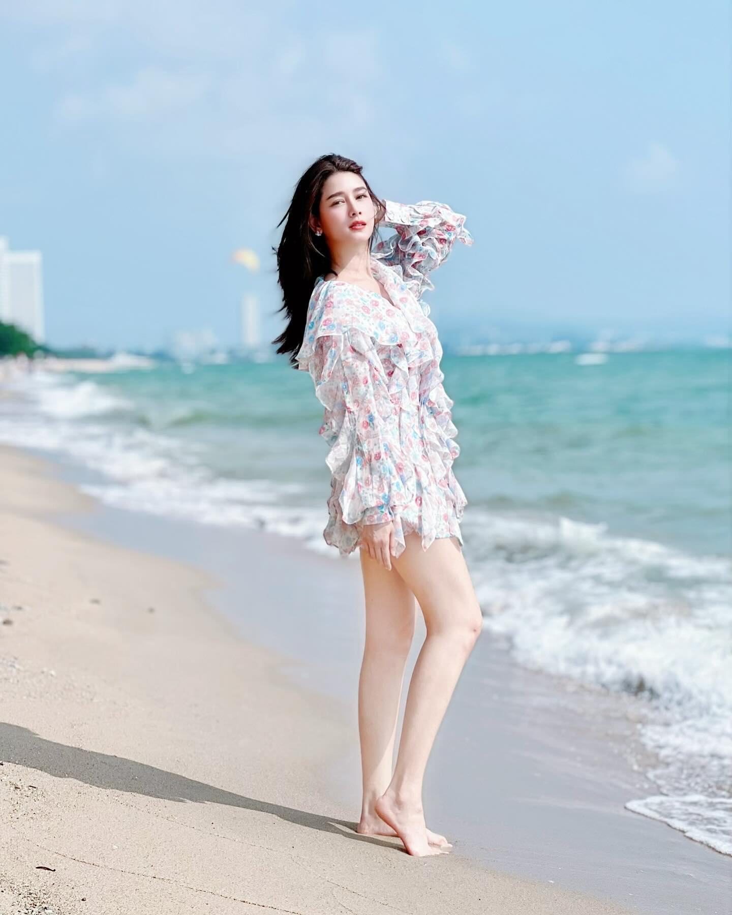 โม - อมีนา พินิจ