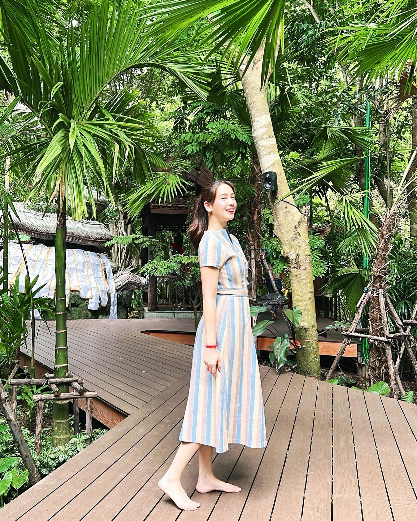 โม - อมีนา พินิจ