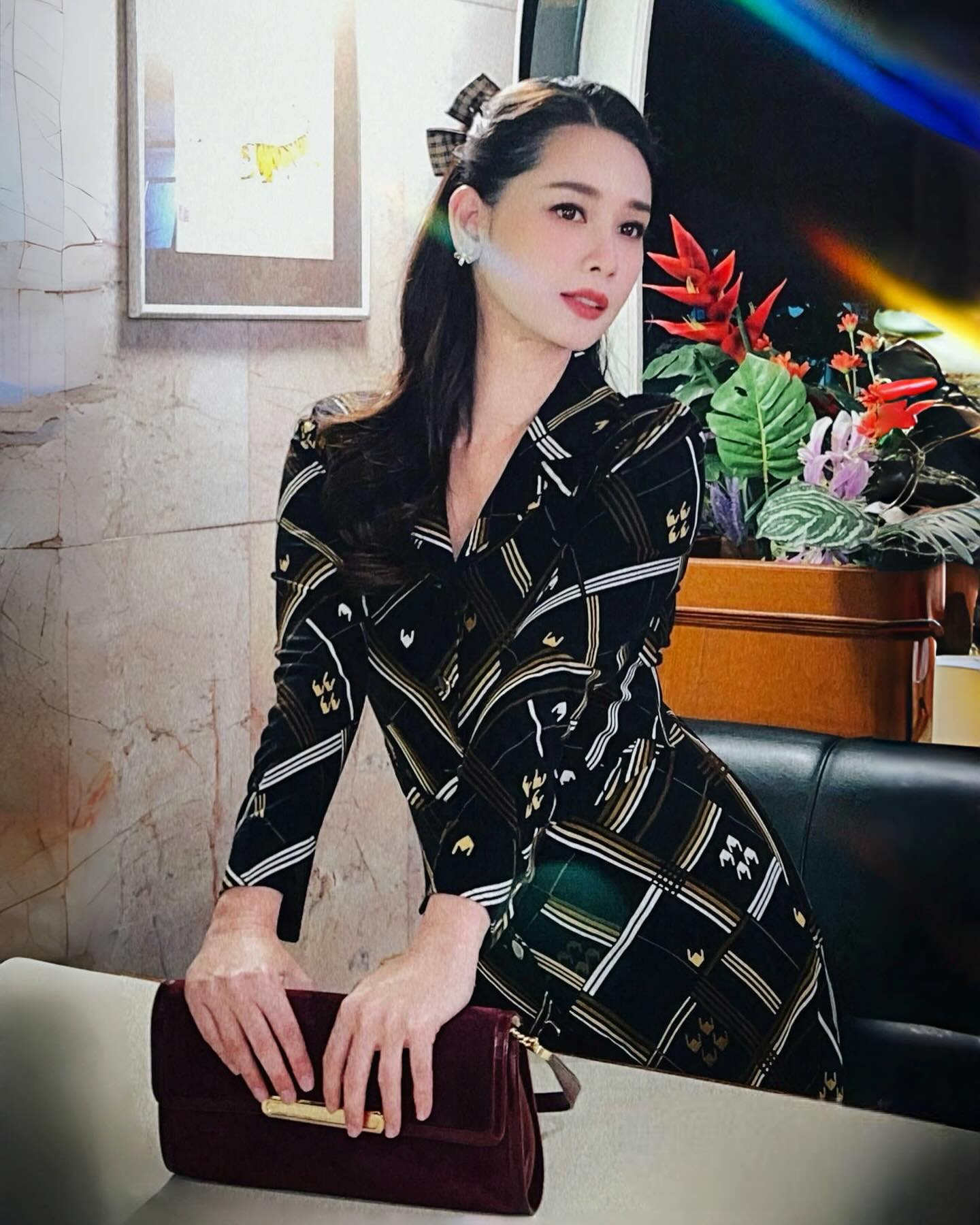 โม - อมีนา พินิจ
