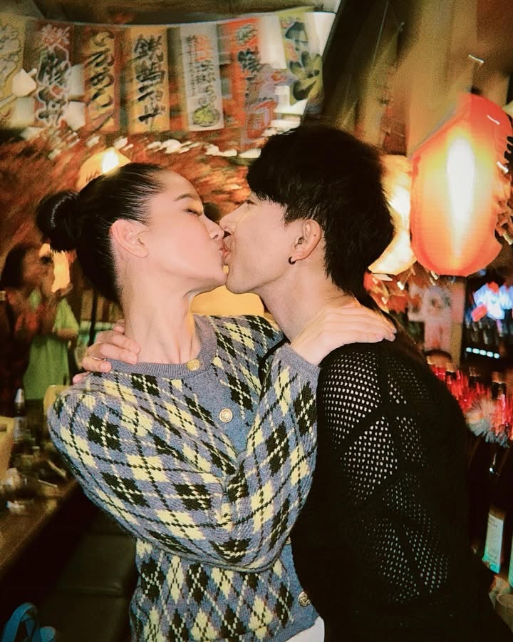 โม - อมีนา พินิจ