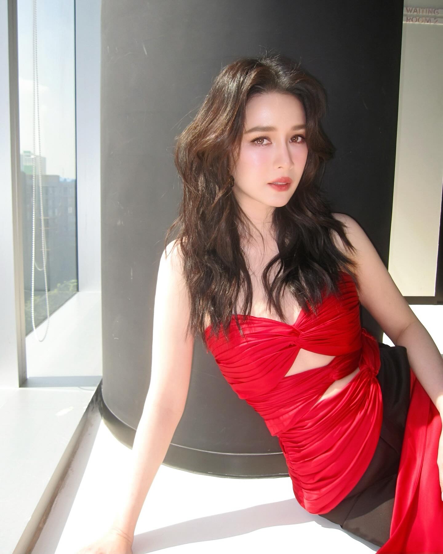 โม - อมีนา พินิจ