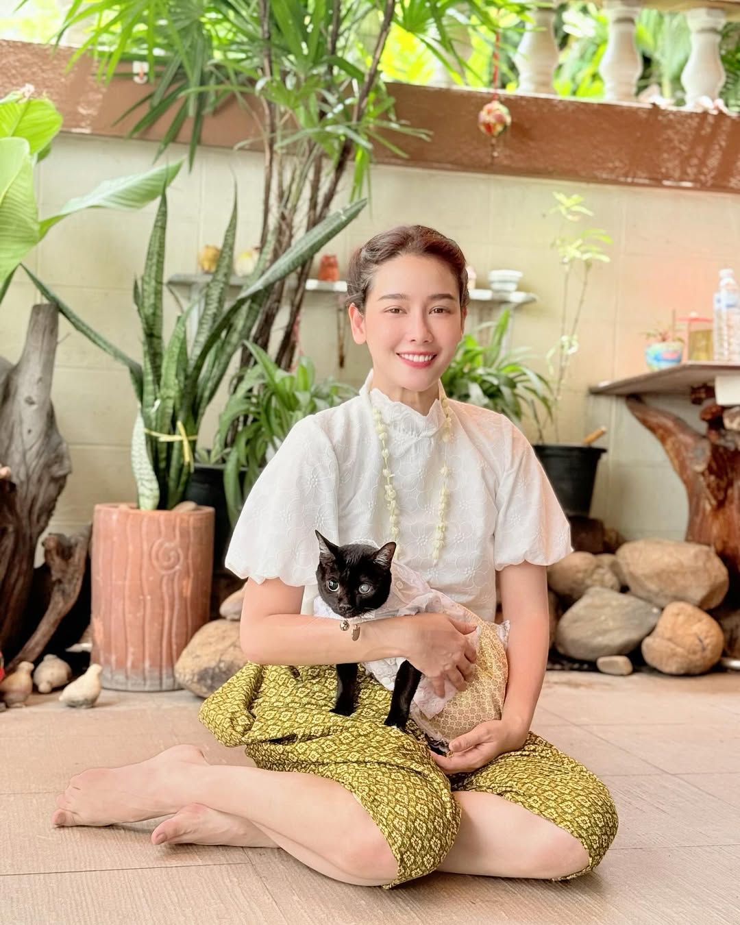 โม - อมีนา พินิจ