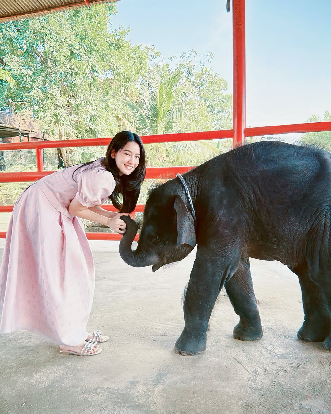 โม - อมีนา พินิจ