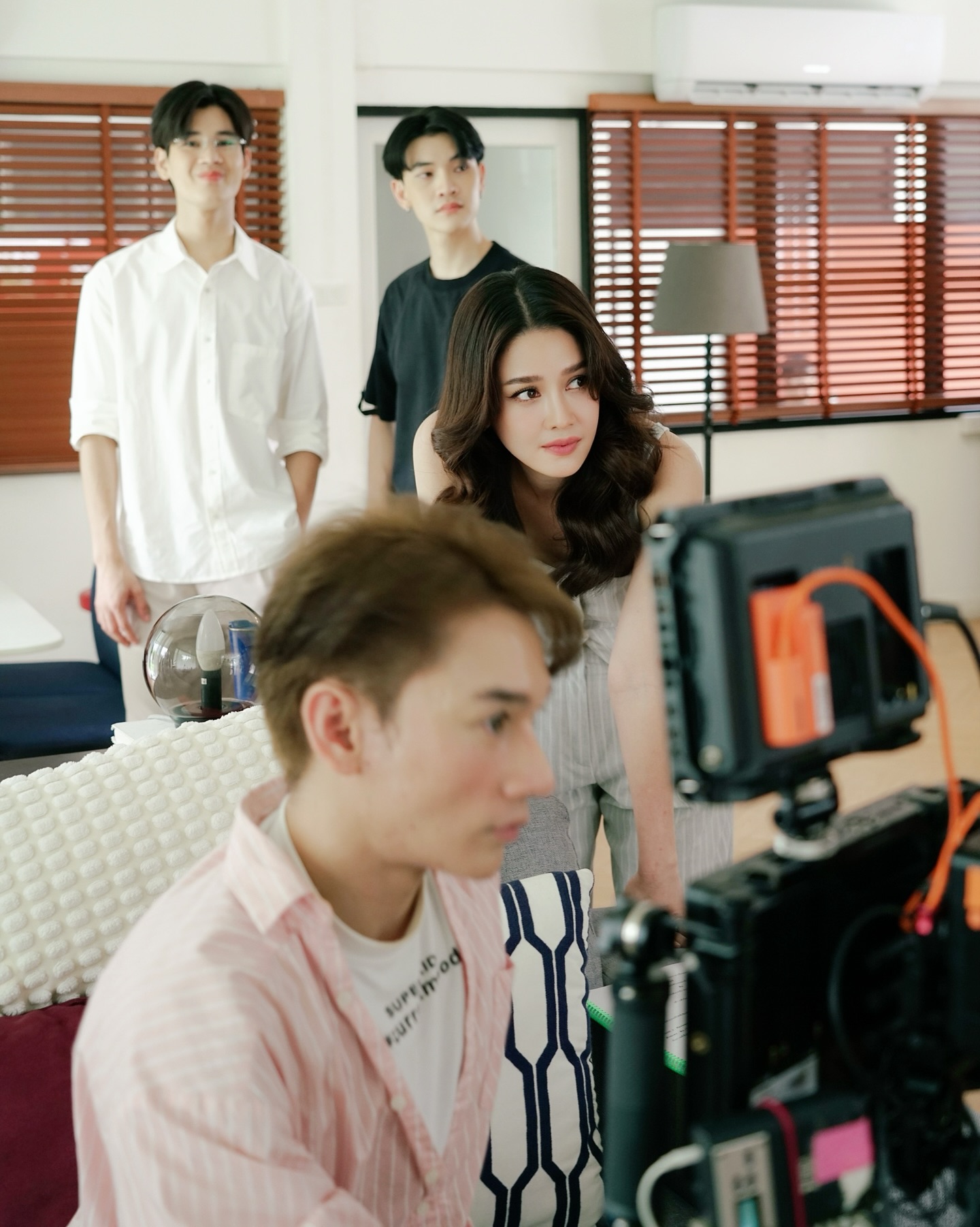 โม - อมีนา พินิจ