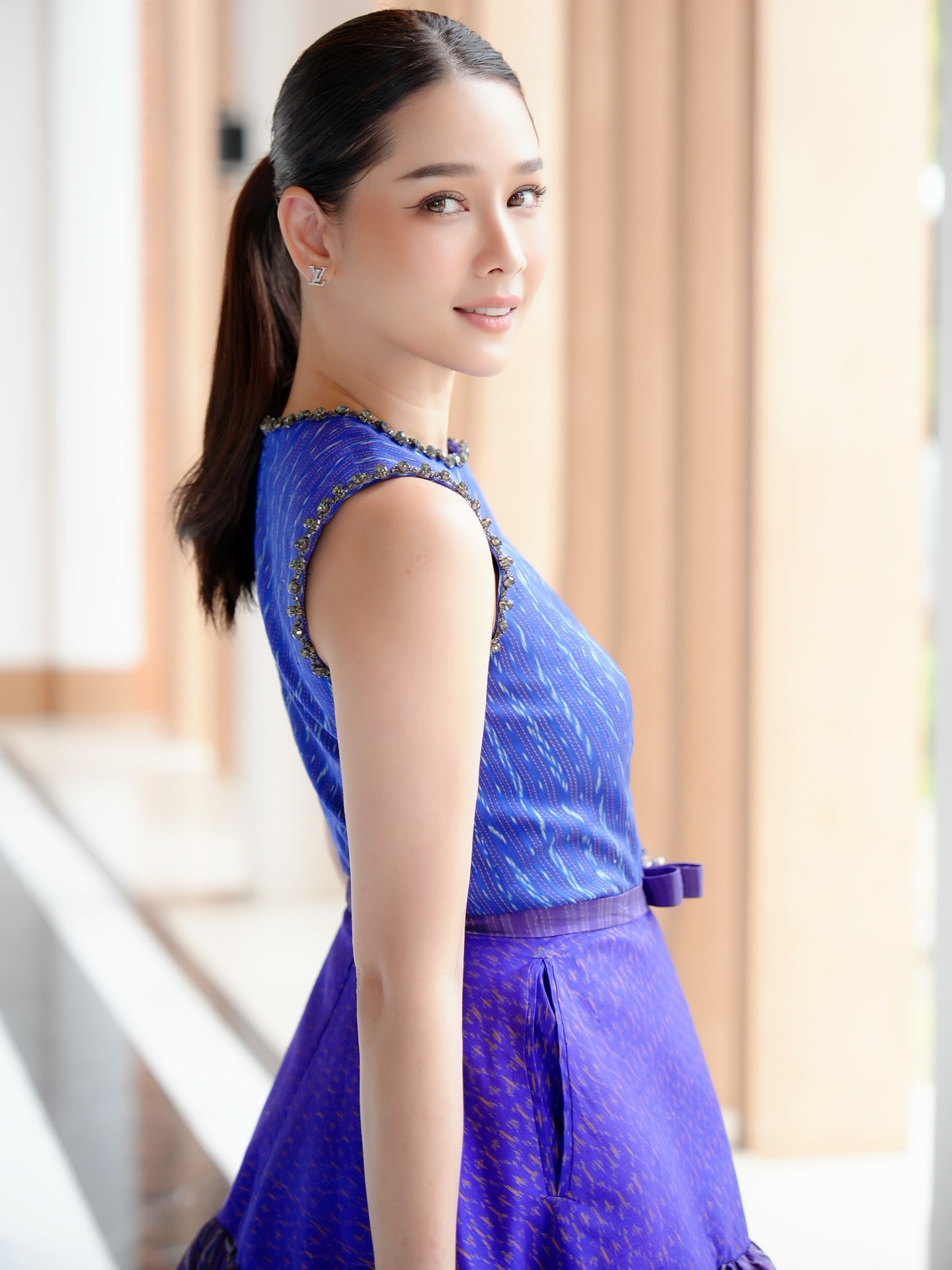 โม - อมีนา พินิจ