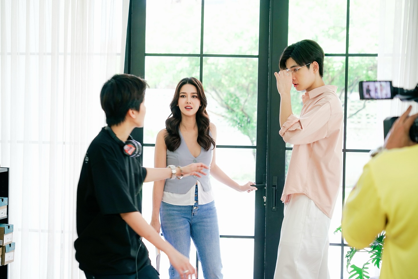 โม - อมีนา พินิจ