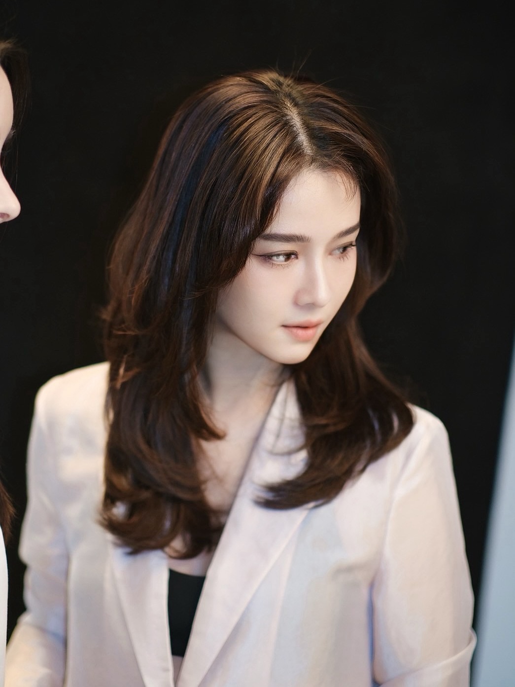 โม - อมีนา พินิจ