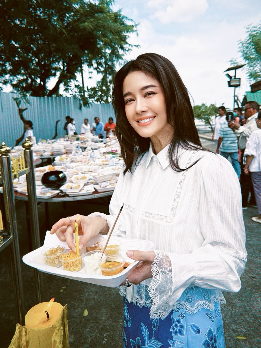 โม - อมีนา พินิจ