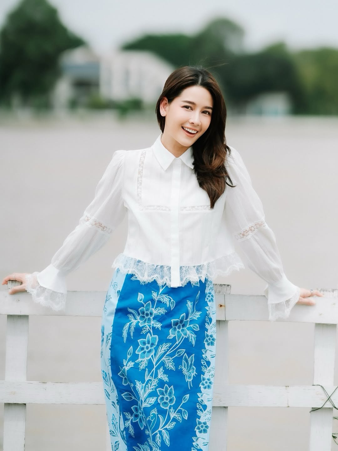 โม - อมีนา พินิจ