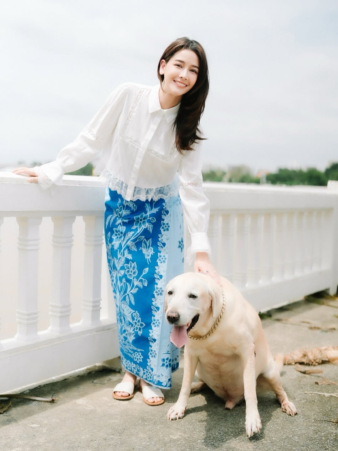 โม - อมีนา พินิจ