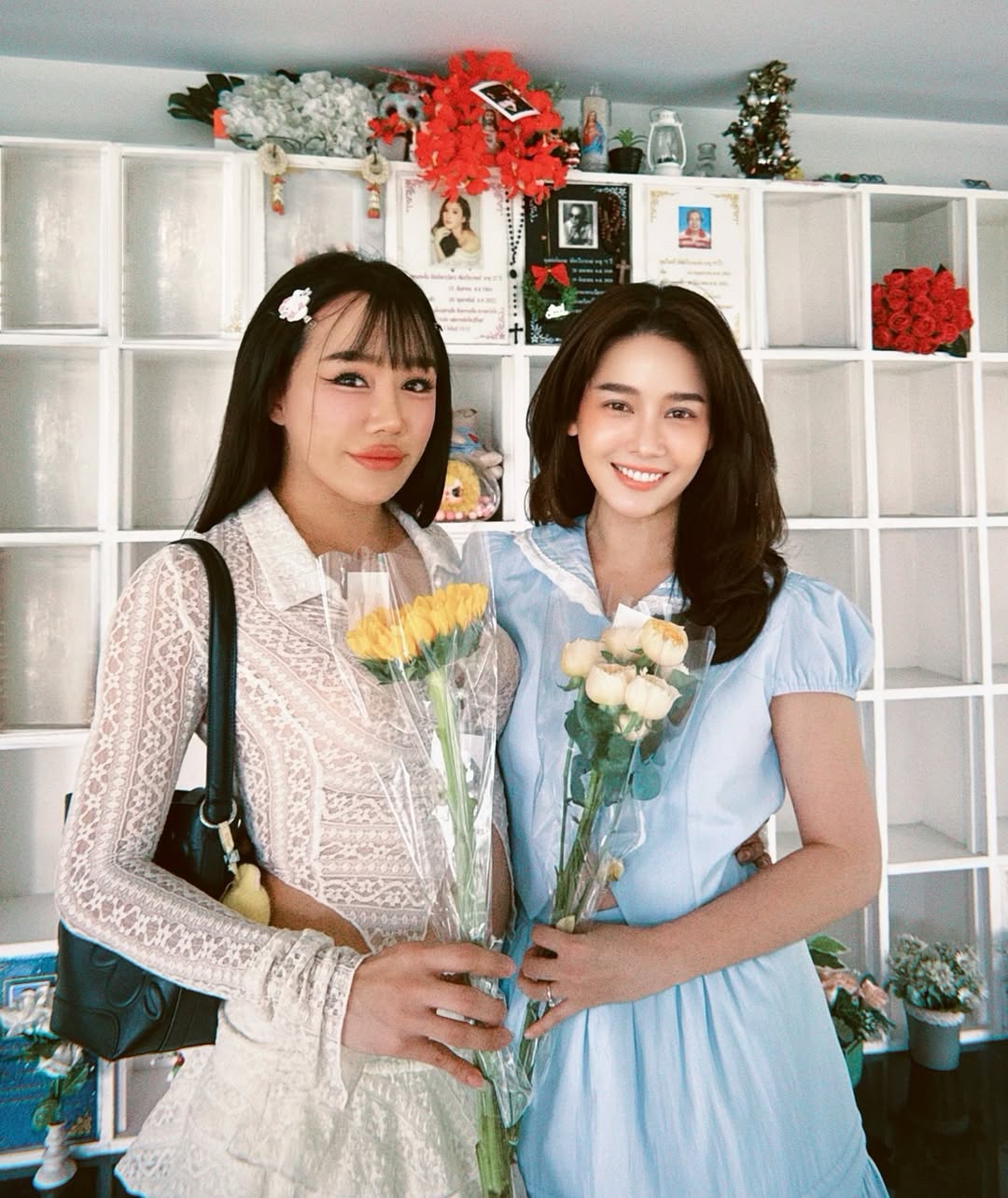 โม - อมีนา พินิจ