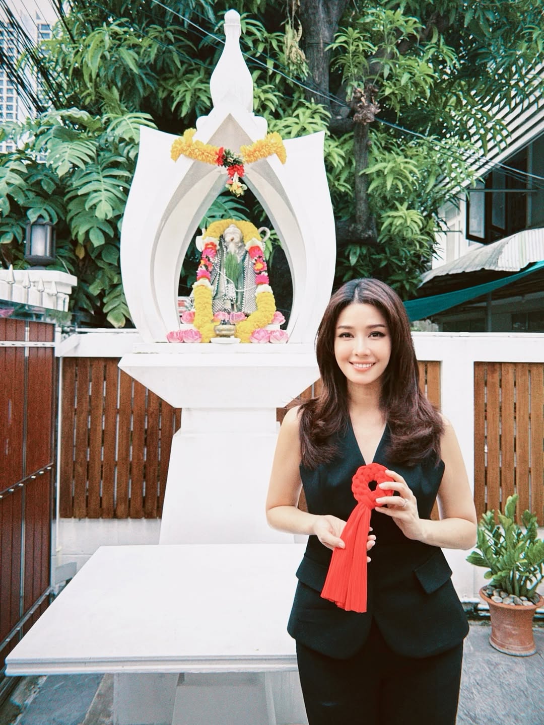 โม - อมีนา พินิจ
