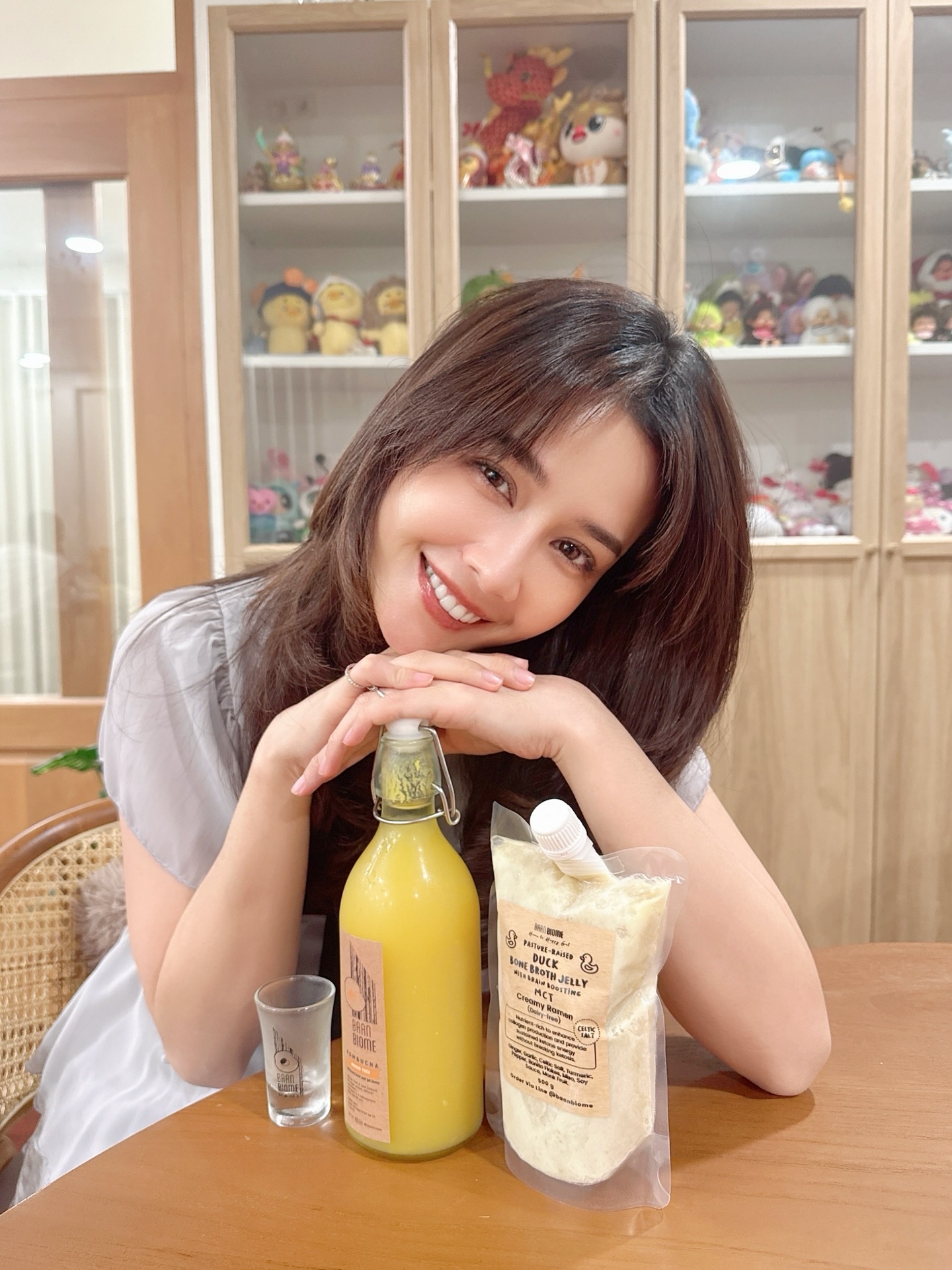 โม - อมีนา พินิจ
