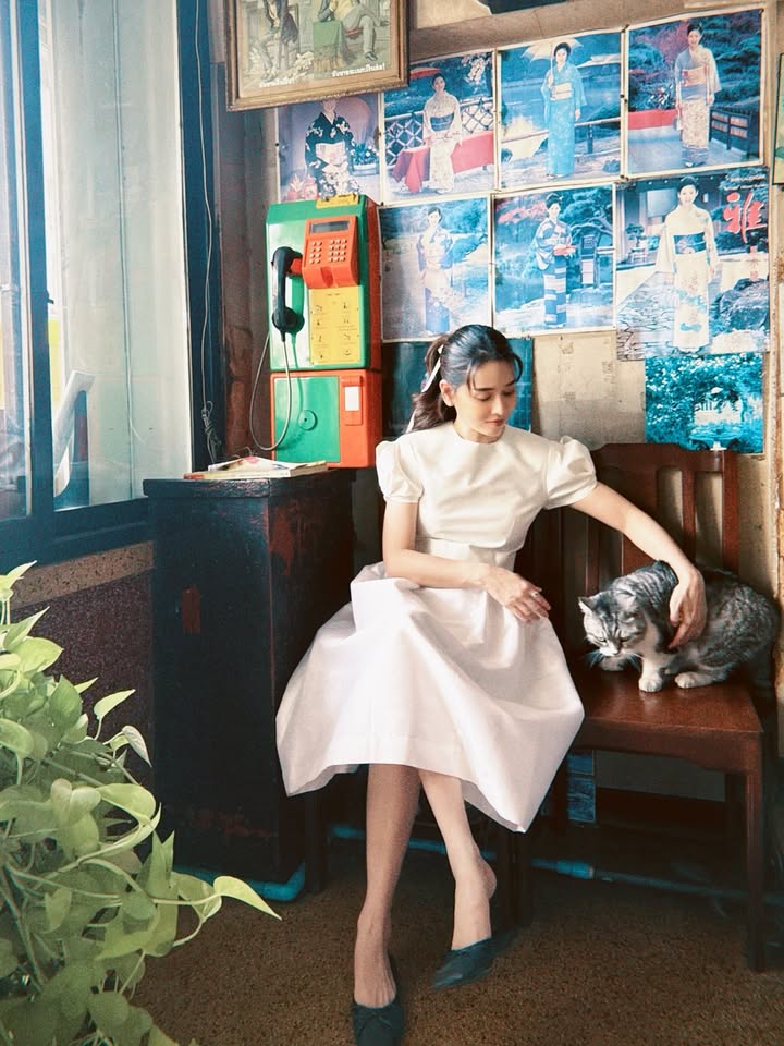 โม - อมีนา พินิจ