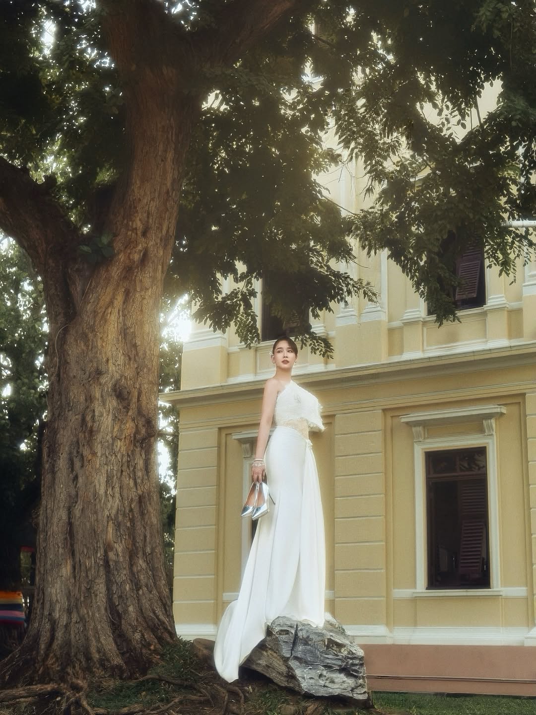 โม - อมีนา พินิจ