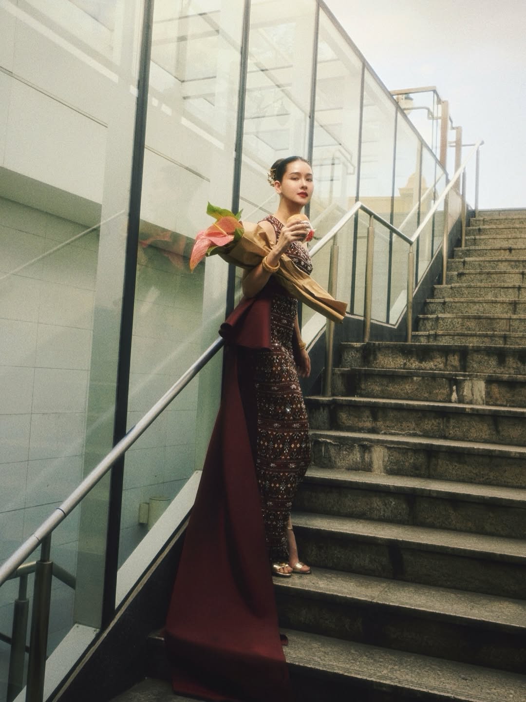 โม - อมีนา พินิจ