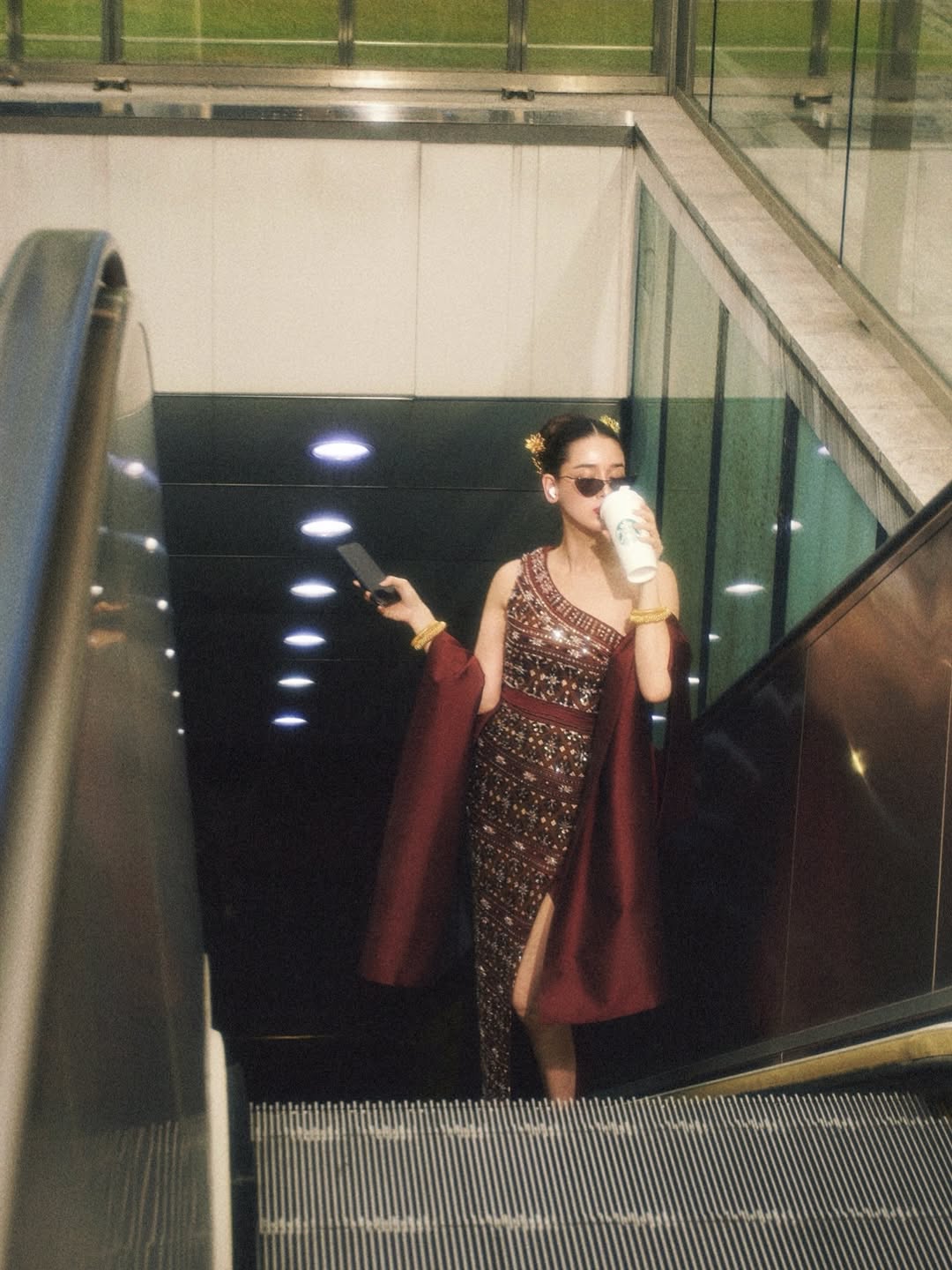 โม - อมีนา พินิจ