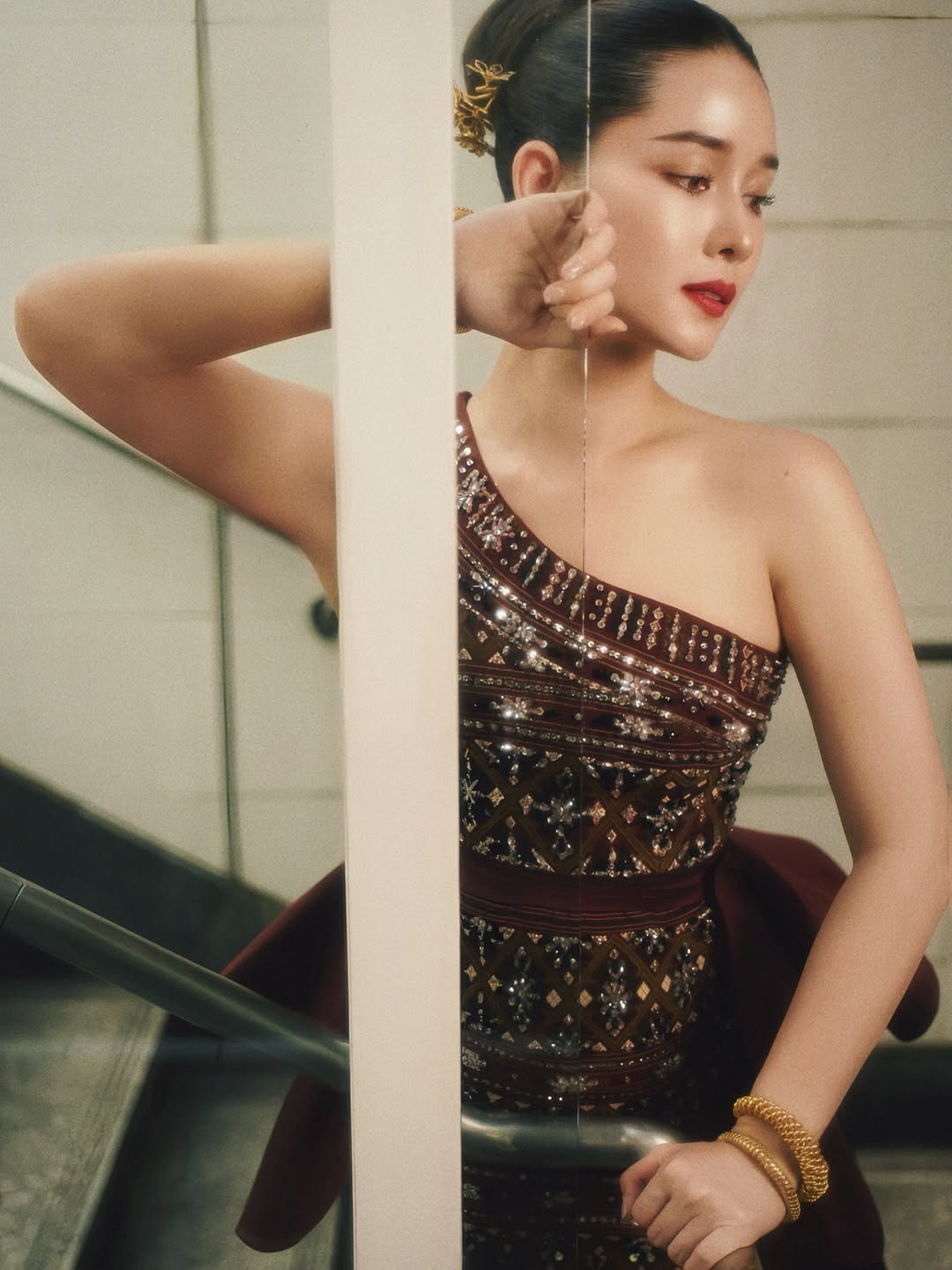 โม - อมีนา พินิจ