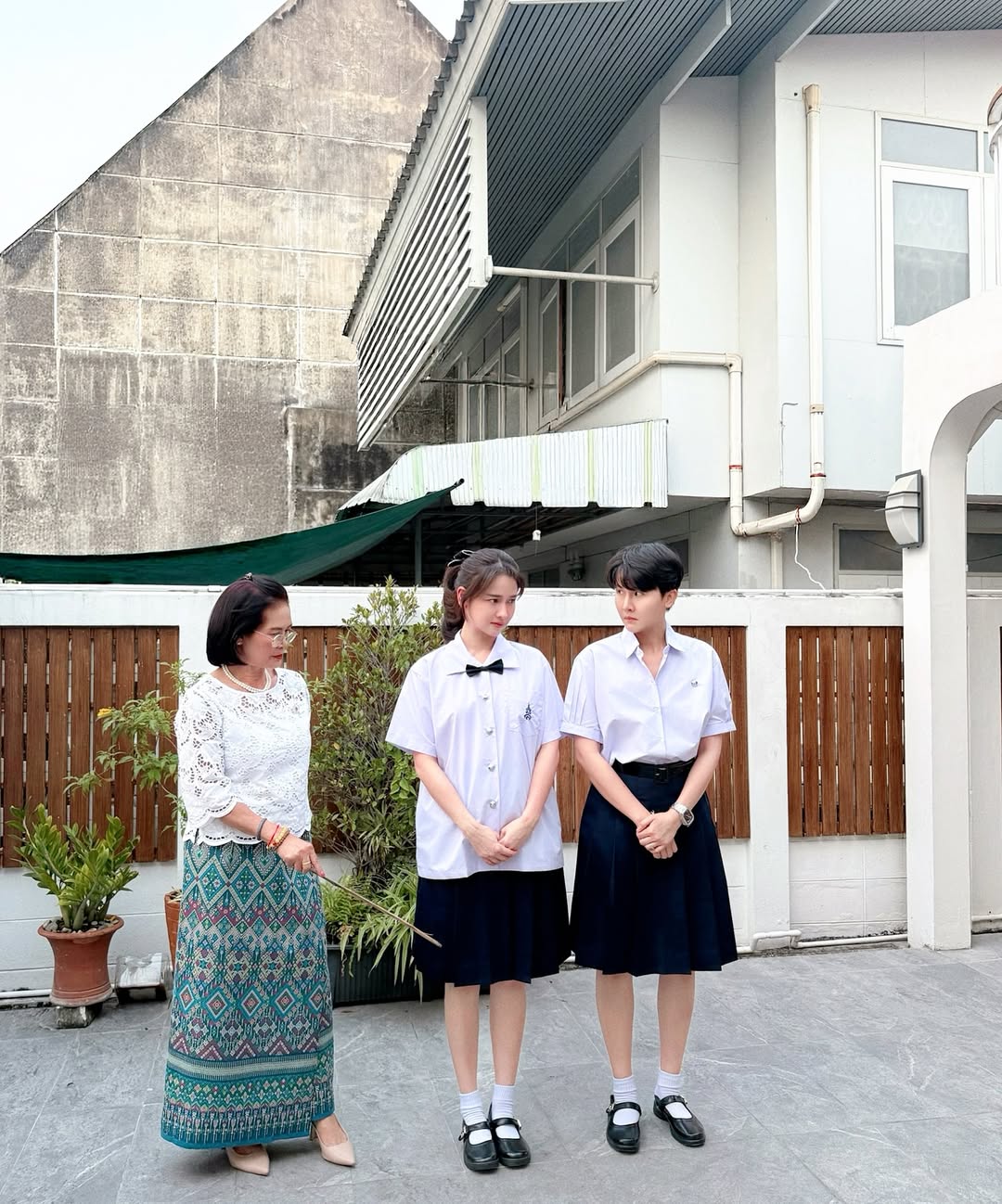 โม - อมีนา พินิจ