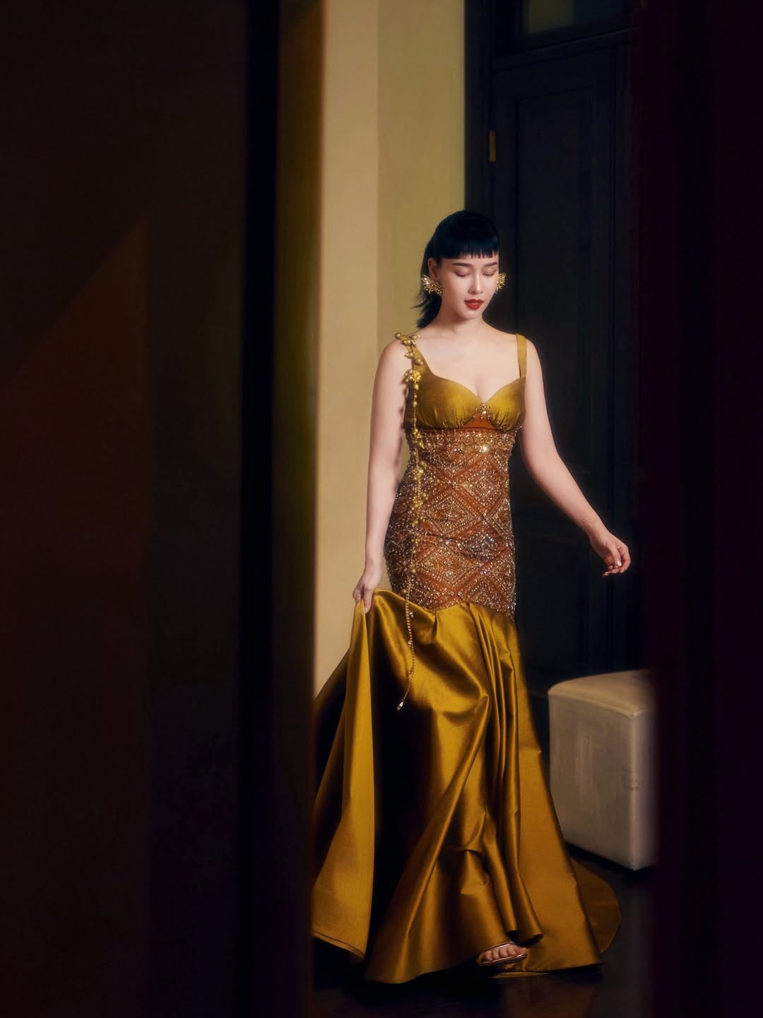 โม - อมีนา พินิจ