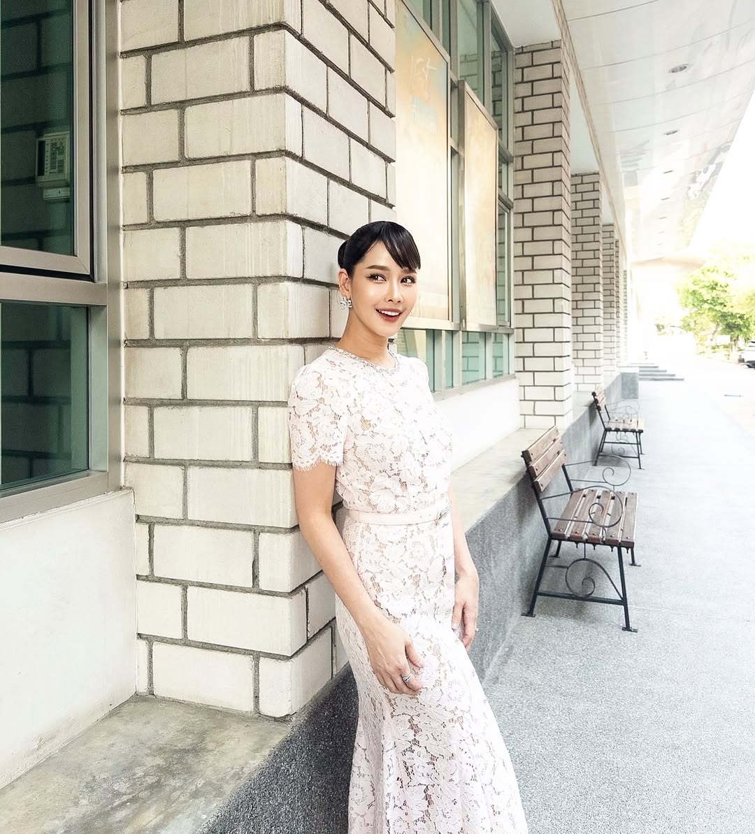 โม - อมีนา พินิจ