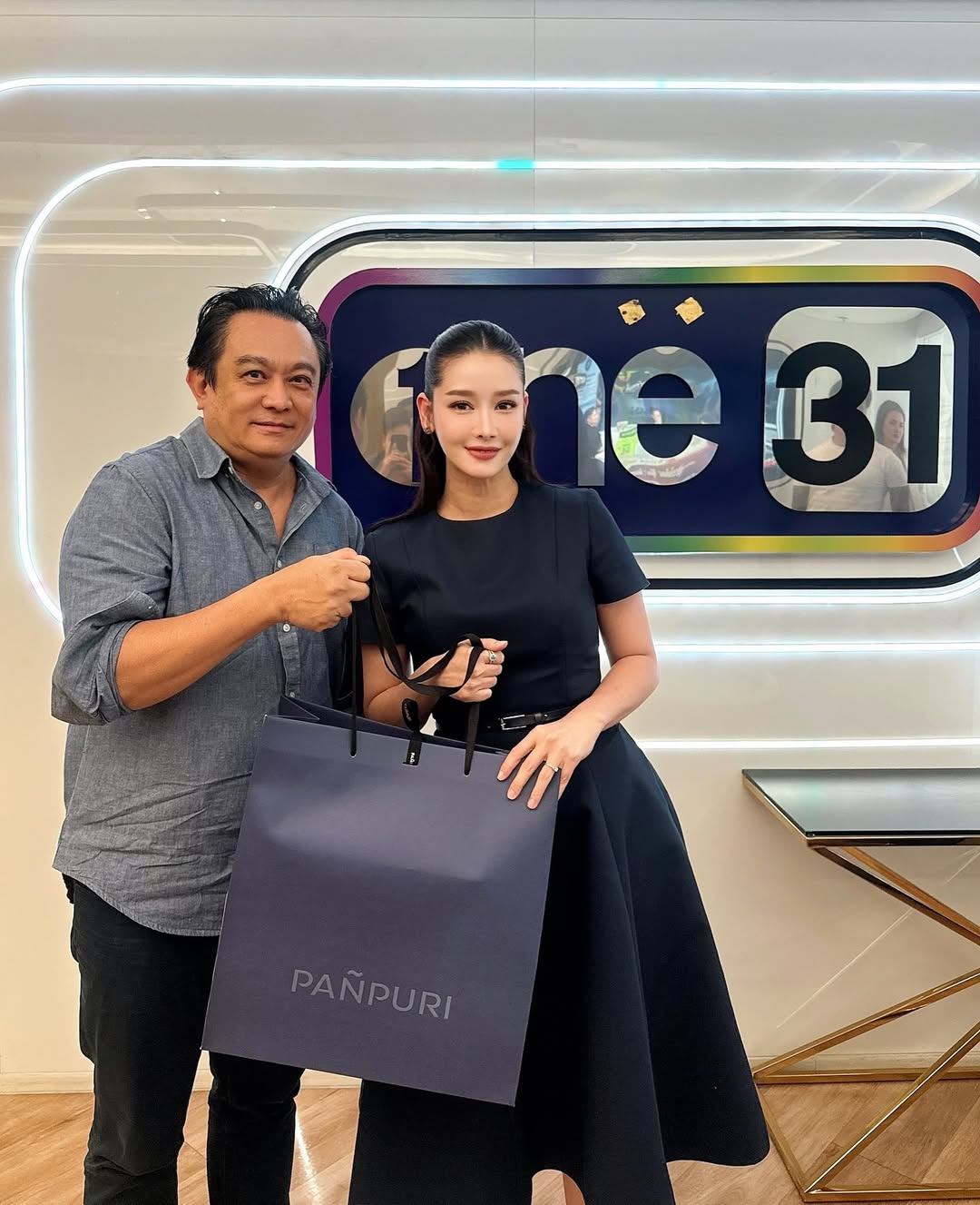 โม - อมีนา พินิจ