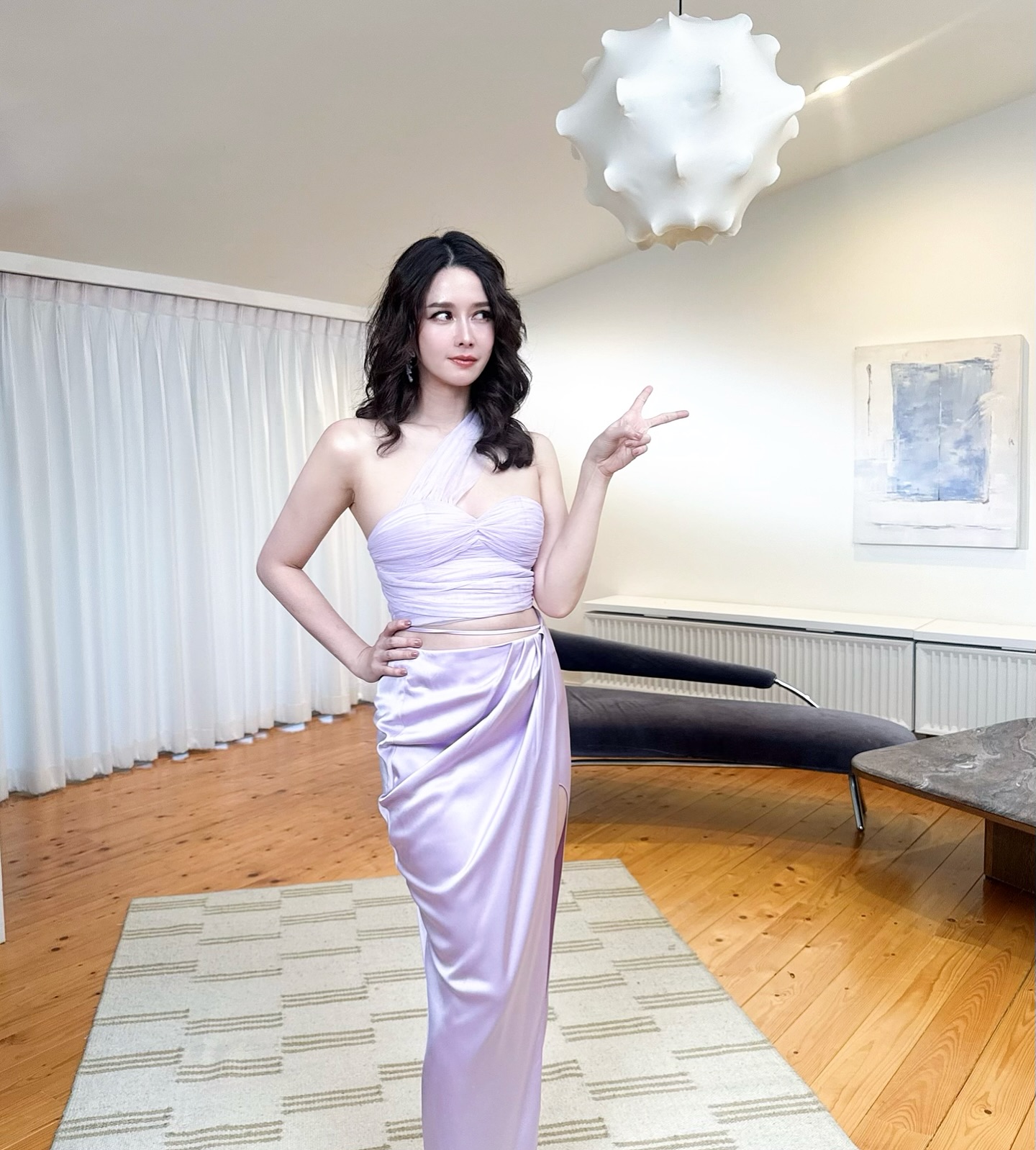 โม - อมีนา พินิจ