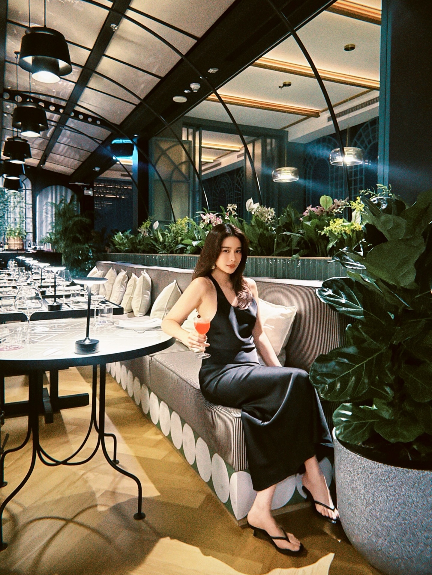 โม - อมีนา พินิจ