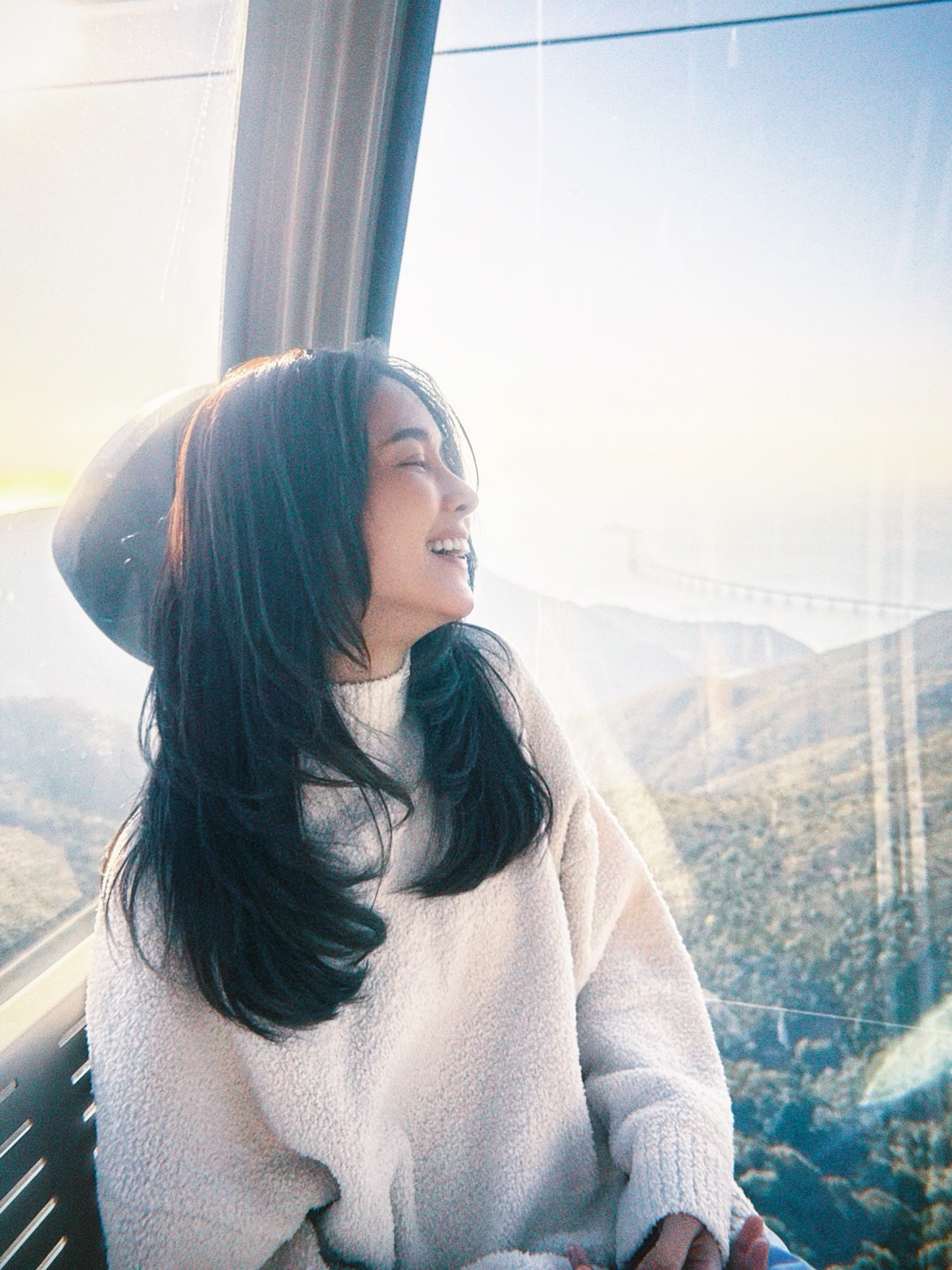 โม - อมีนา พินิจ