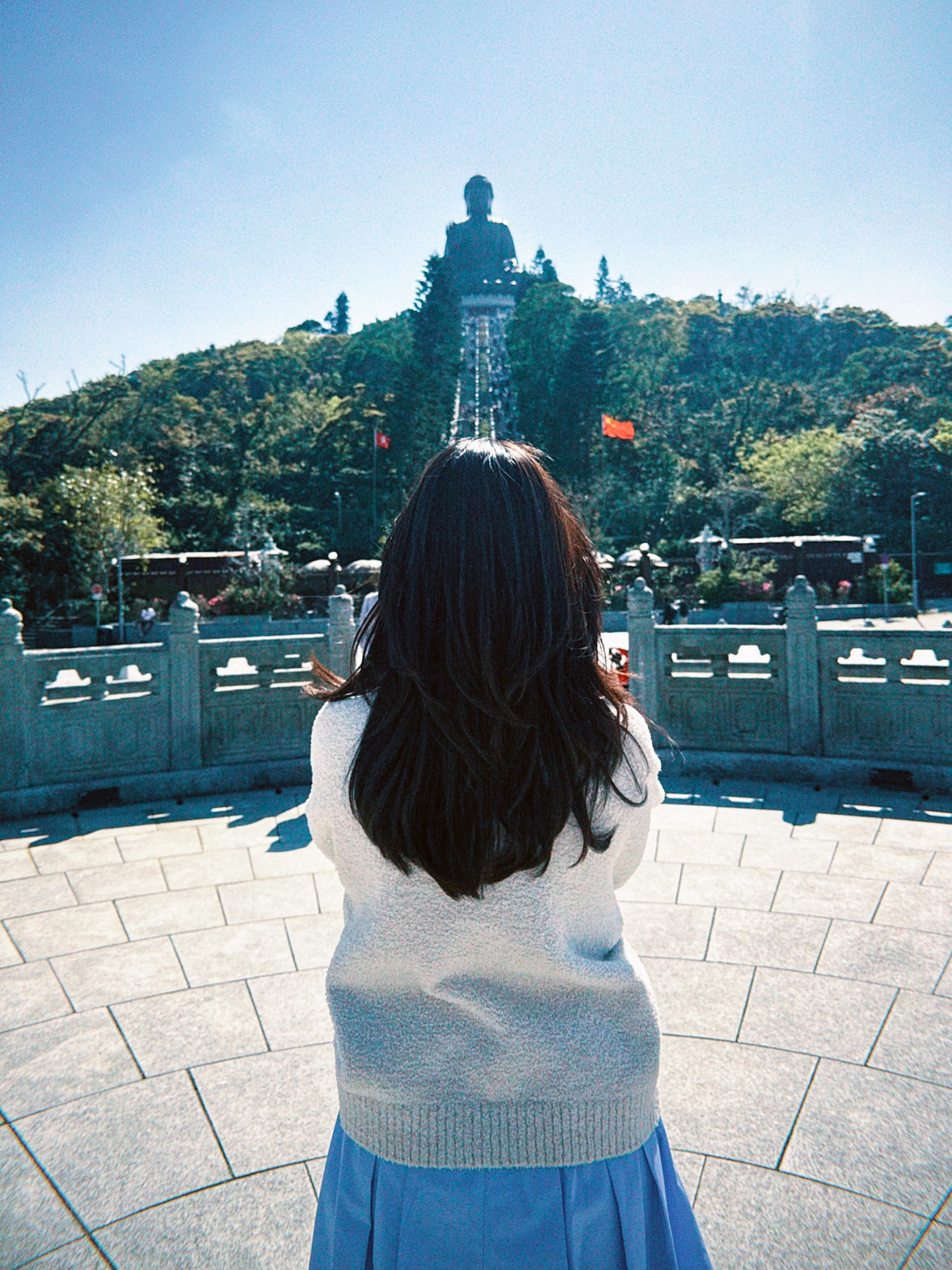 โม - อมีนา พินิจ