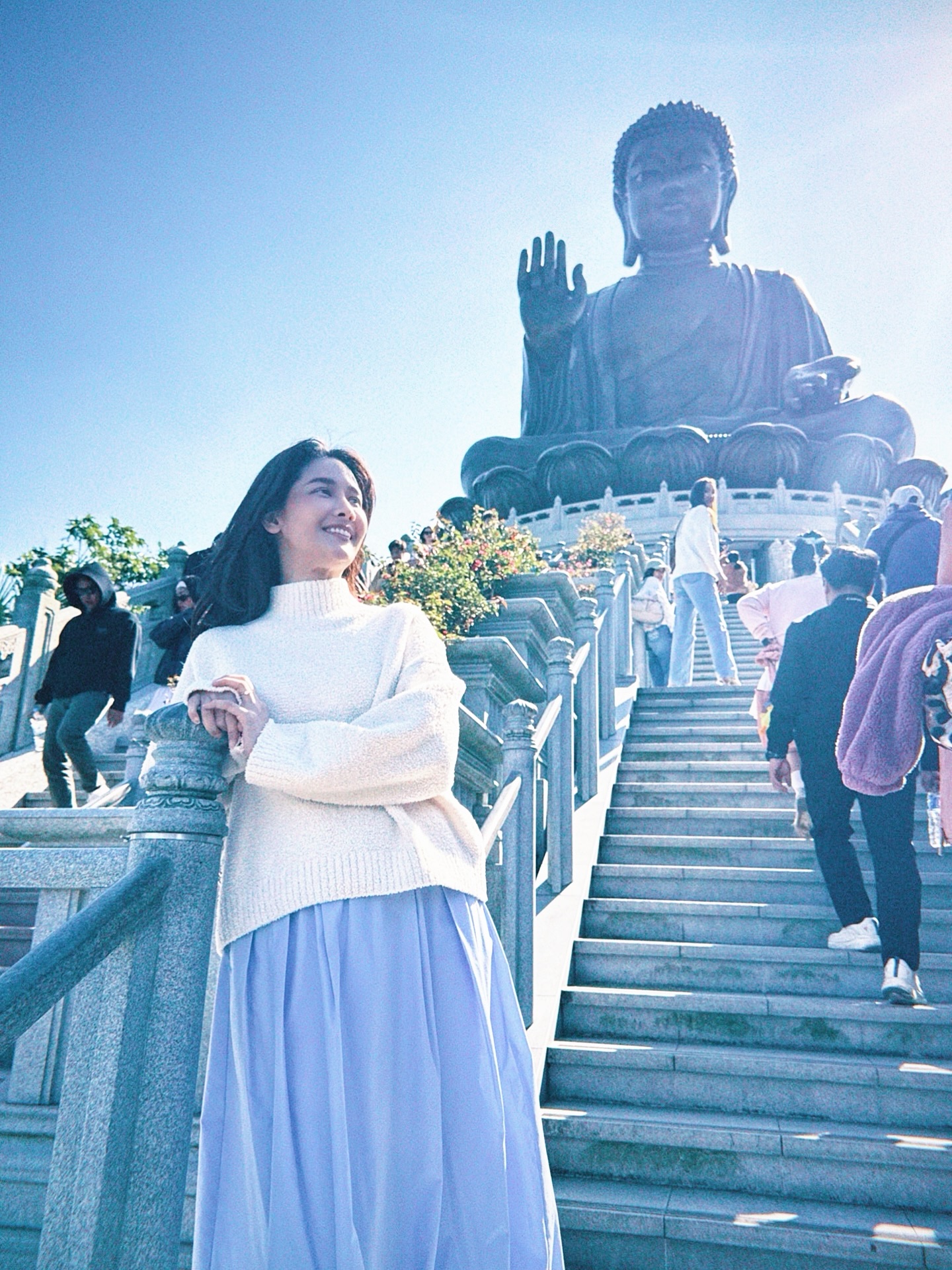 โม - อมีนา พินิจ