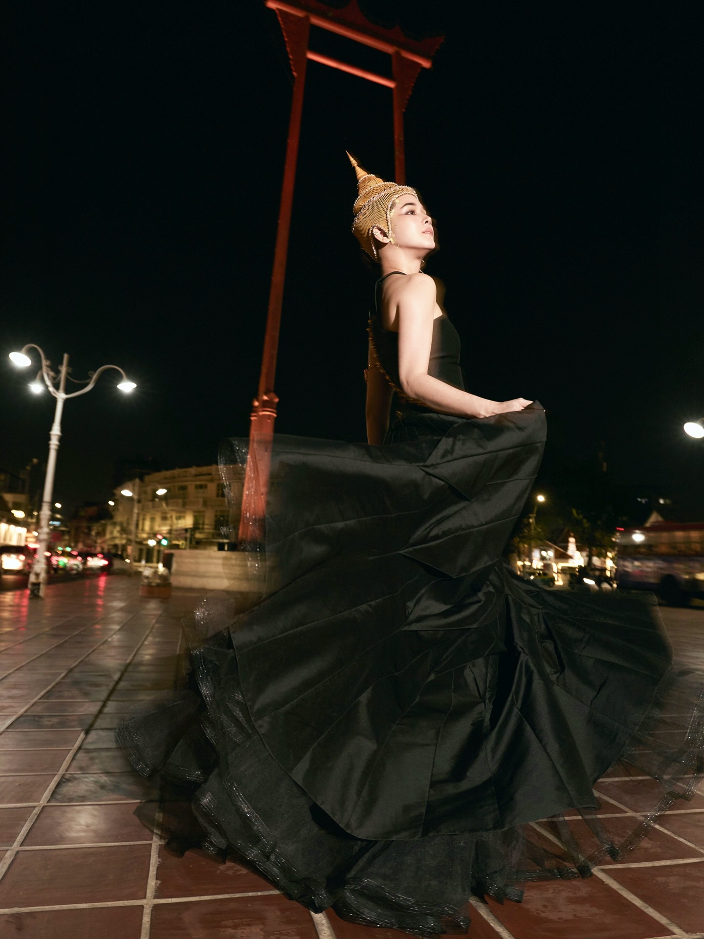 โม - อมีนา พินิจ