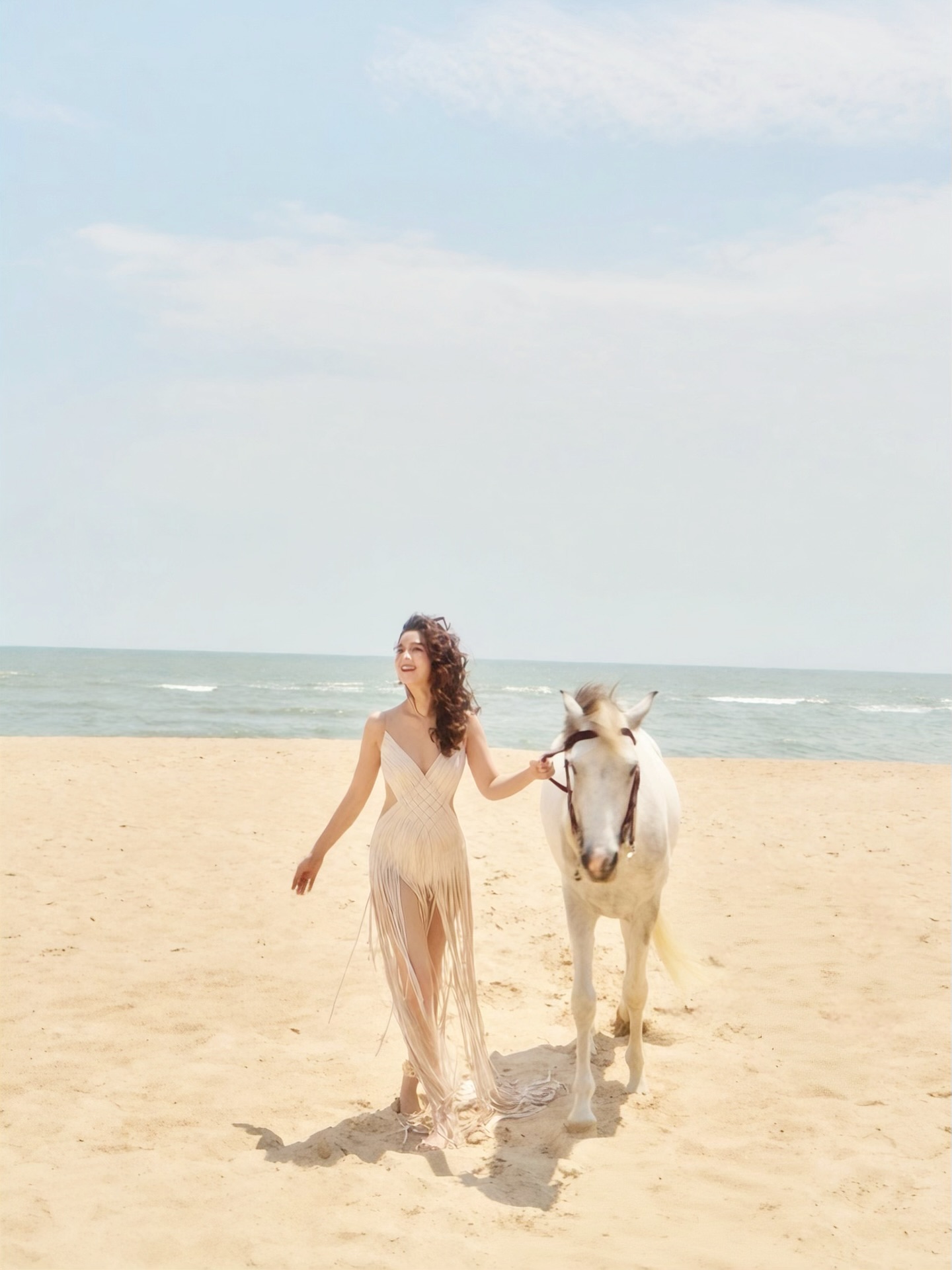 โม - อมีนา พินิจ