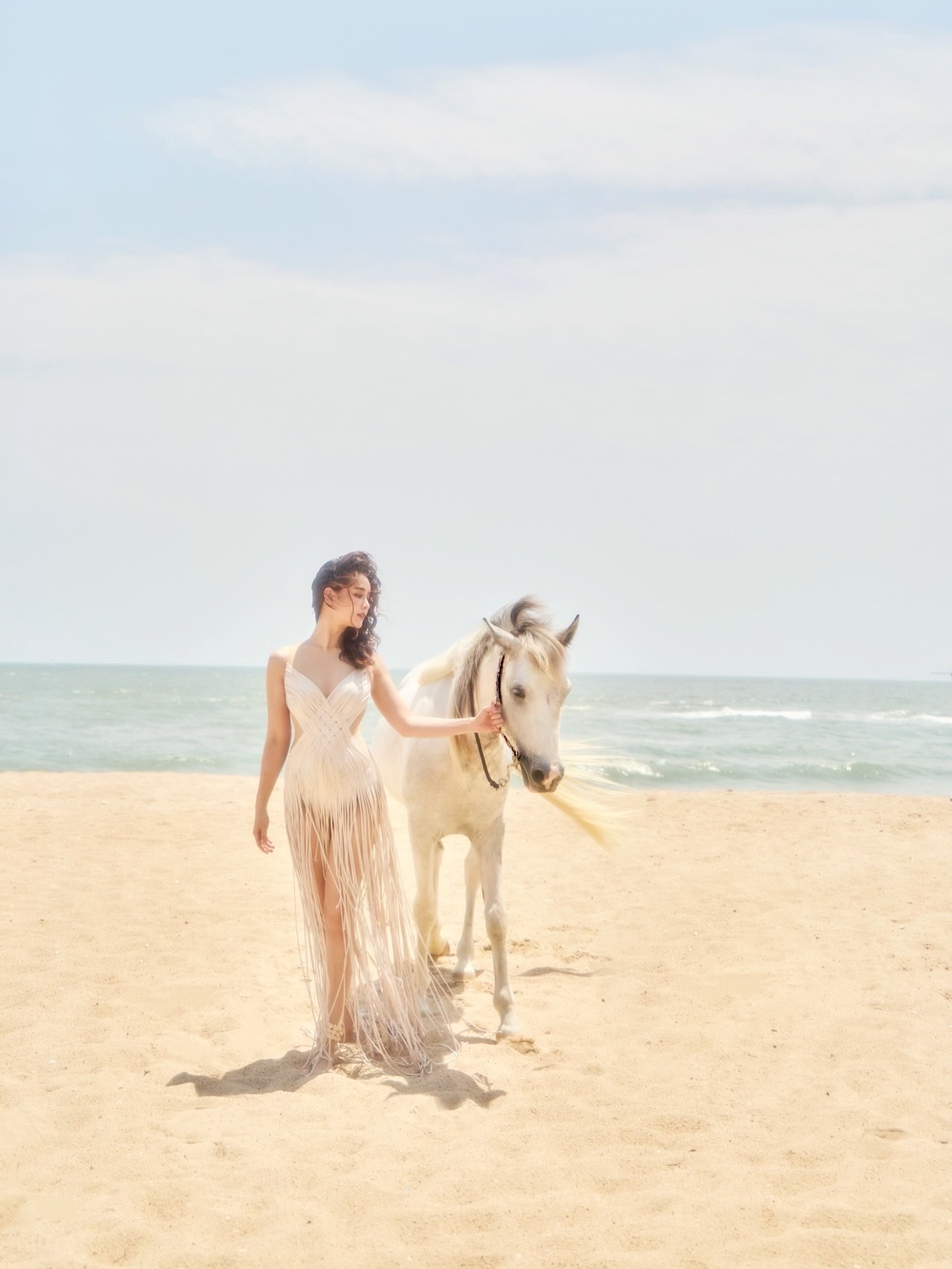 โม - อมีนา พินิจ