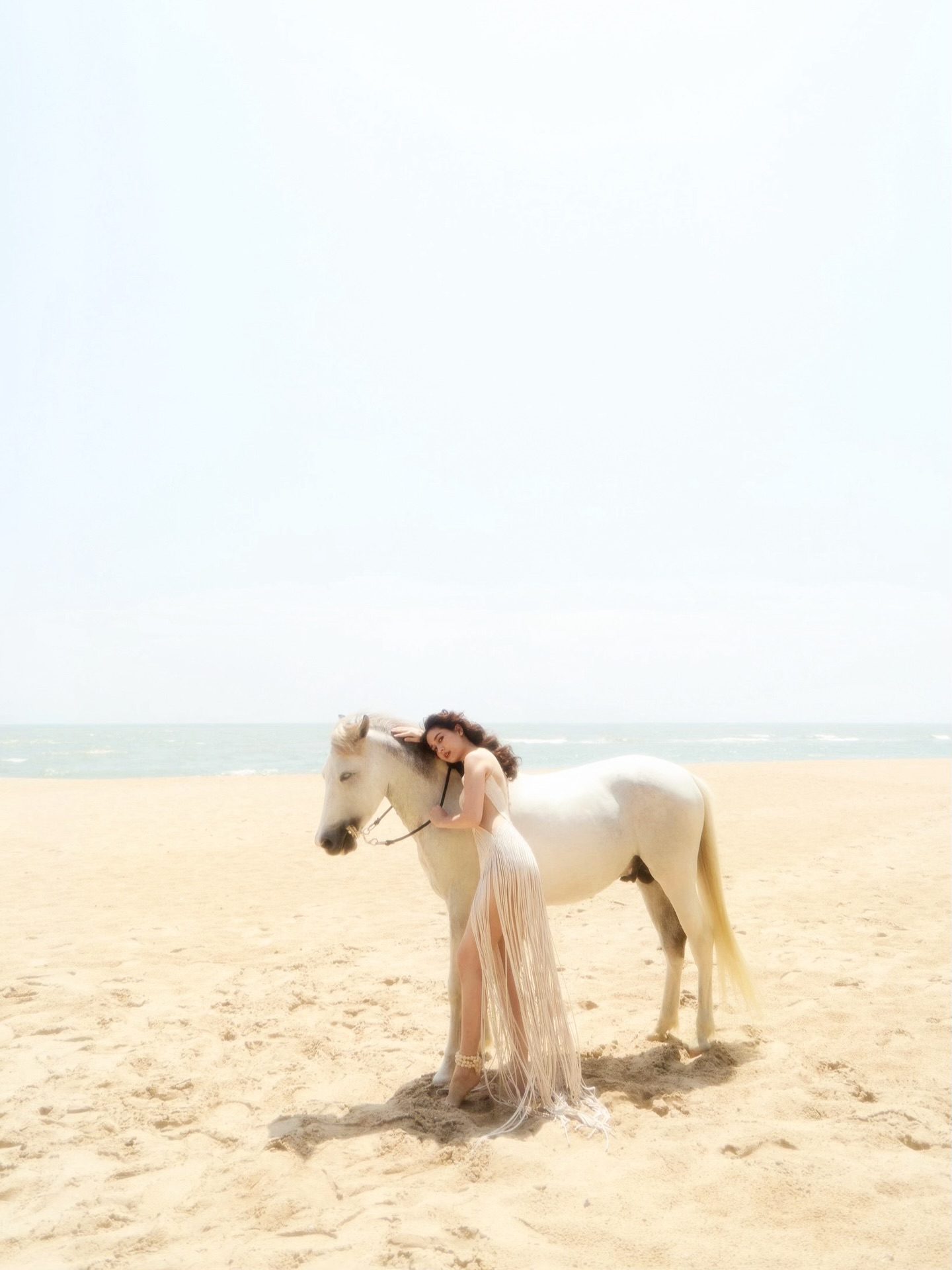 โม - อมีนา พินิจ