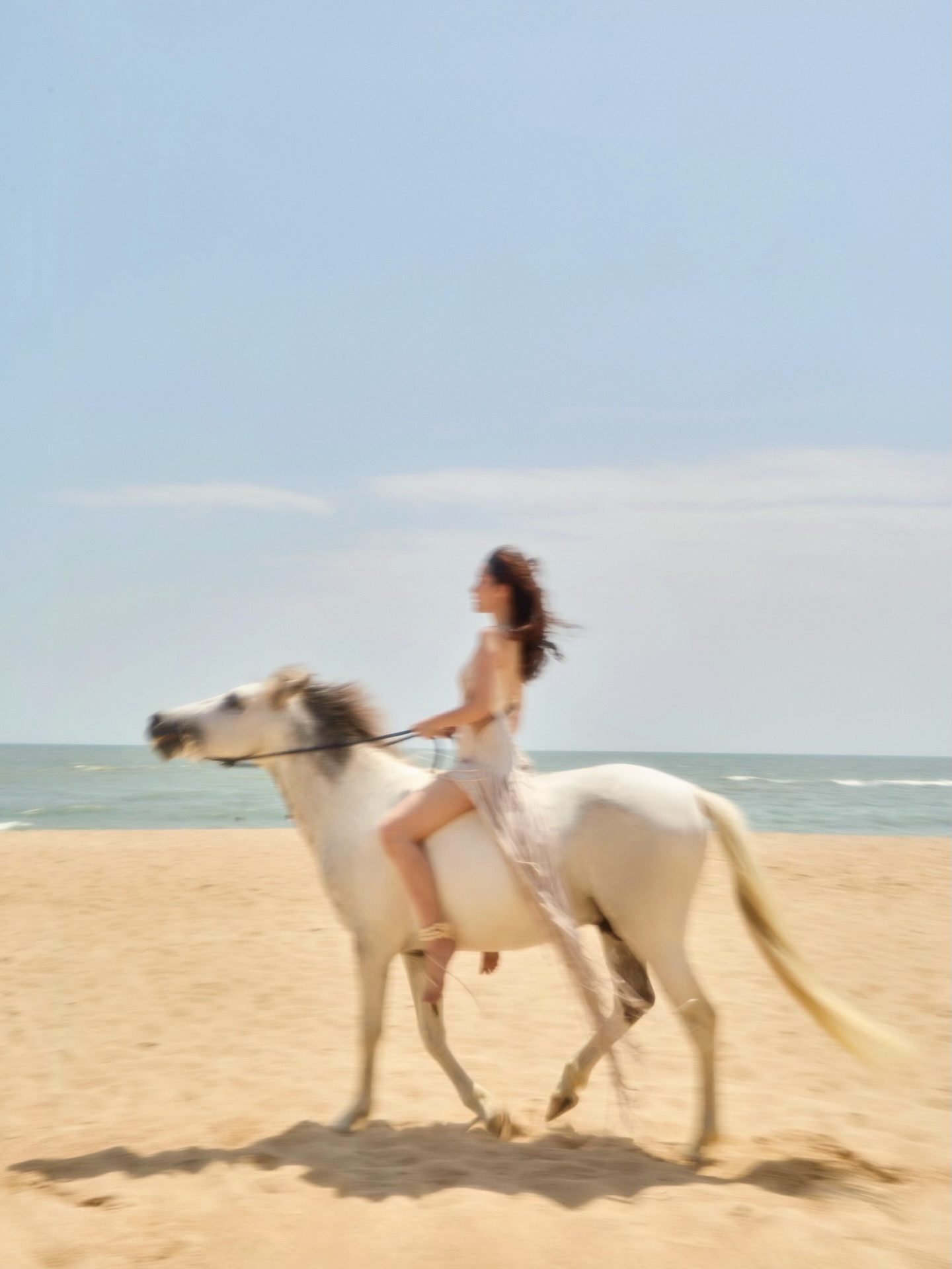 โม - อมีนา พินิจ