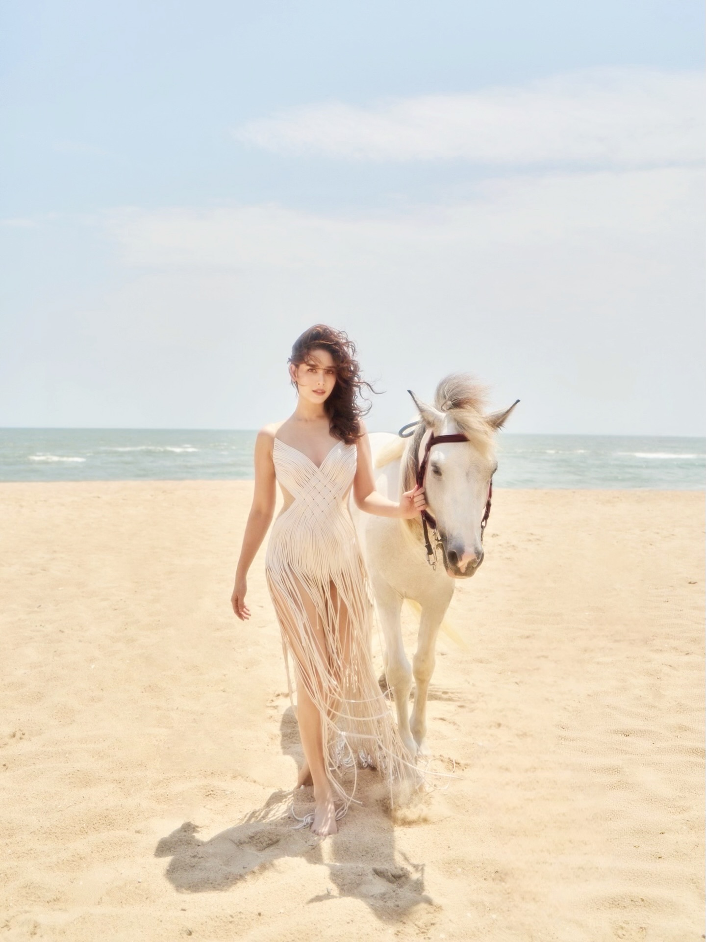 โม - อมีนา พินิจ