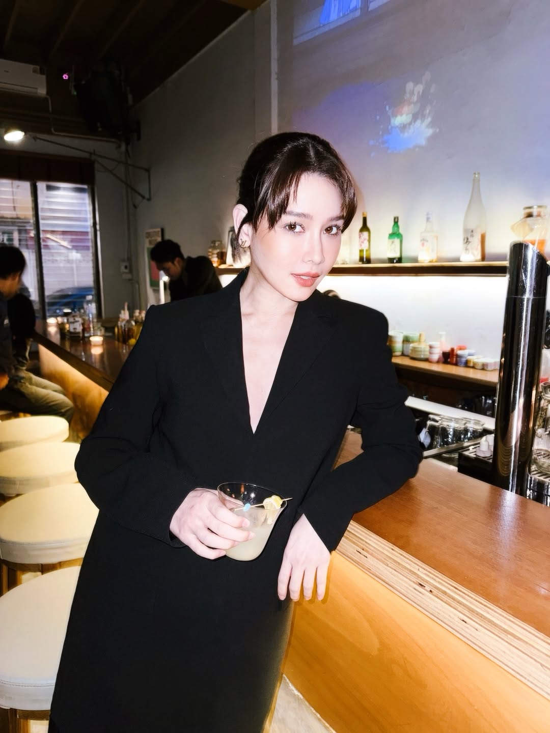 โม - อมีนา พินิจ