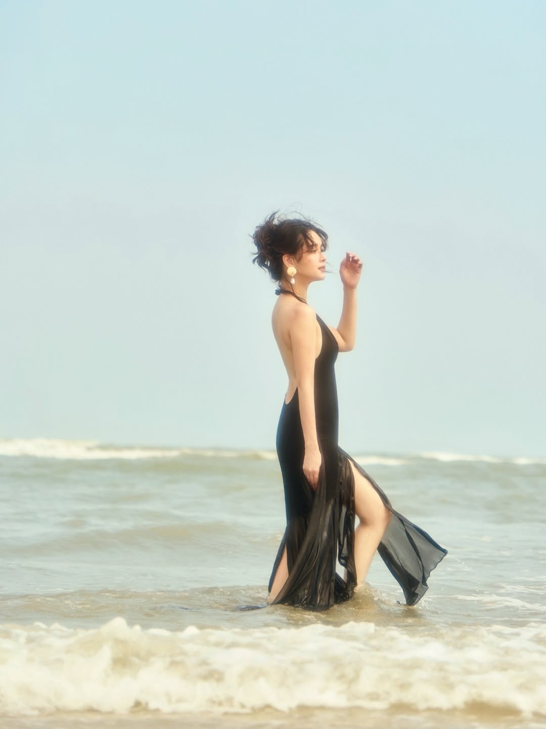 โม - อมีนา พินิจ