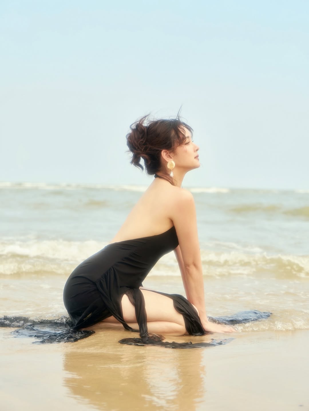 โม - อมีนา พินิจ