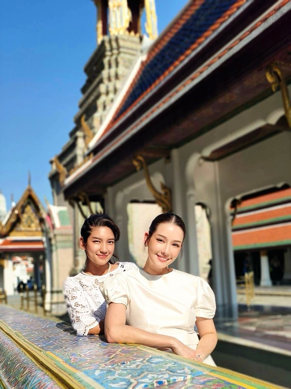 โม - อมีนา พินิจ