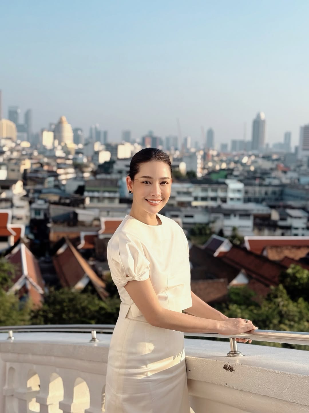 โม - อมีนา พินิจ