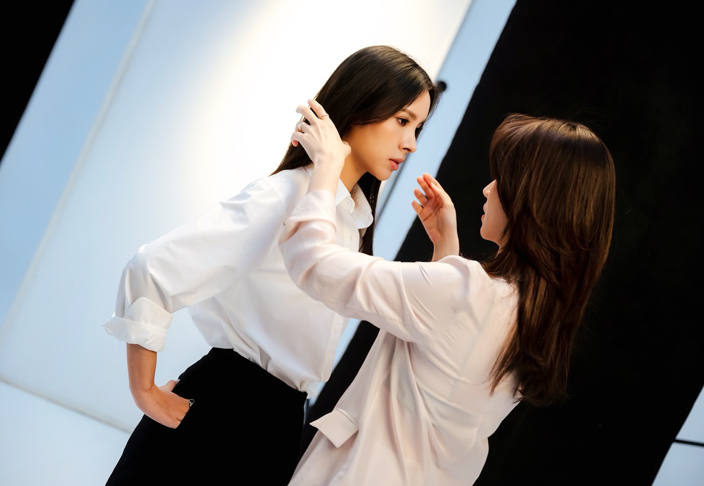 โม - อมีนา พินิจ