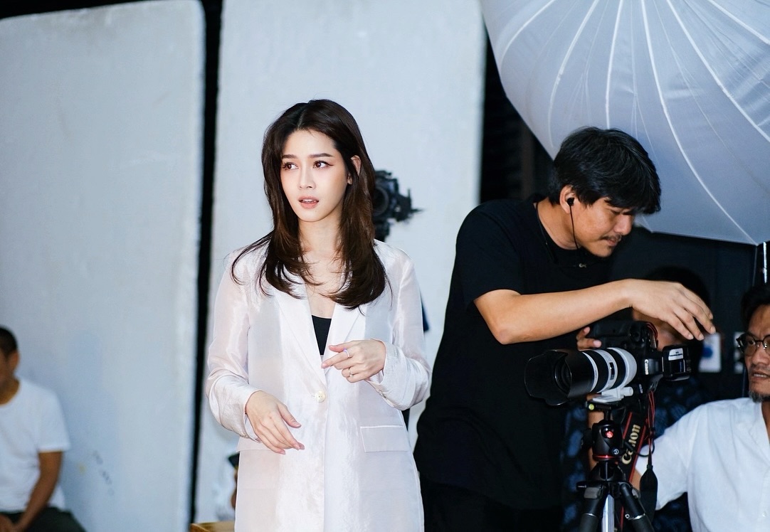 โม - อมีนา พินิจ