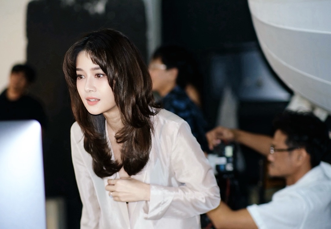 โม - อมีนา พินิจ