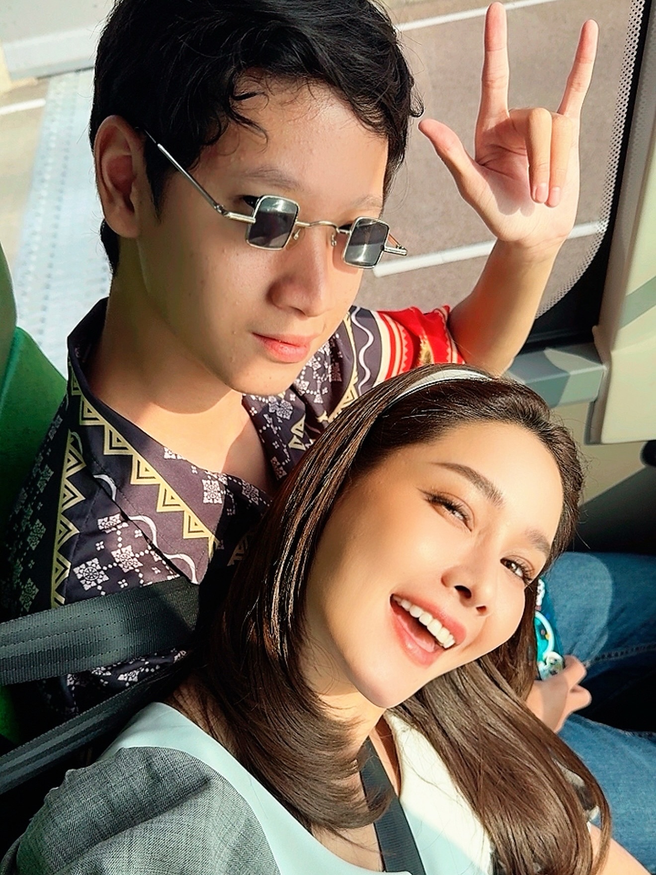 โม - อมีนา พินิจ