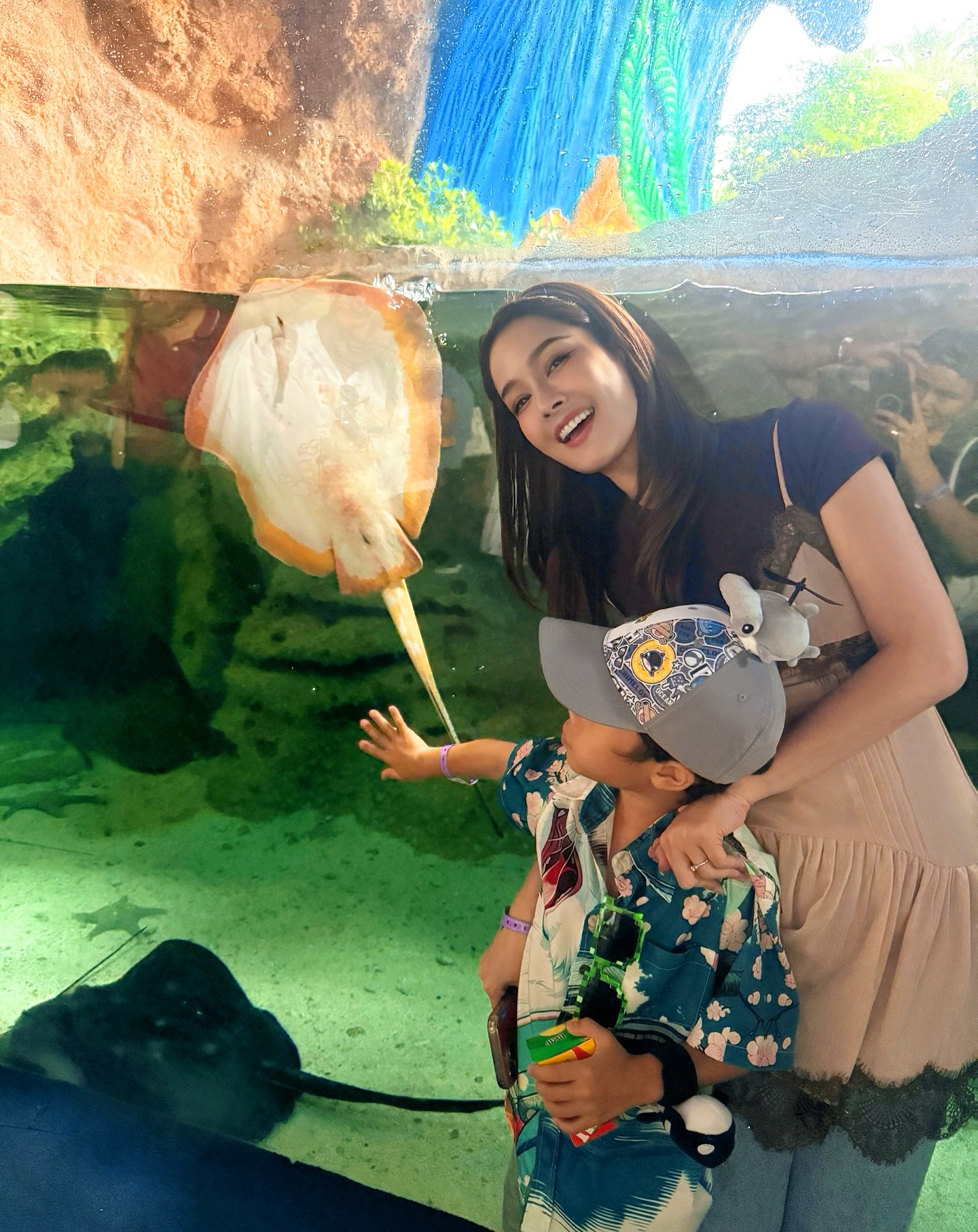 โม - อมีนา พินิจ