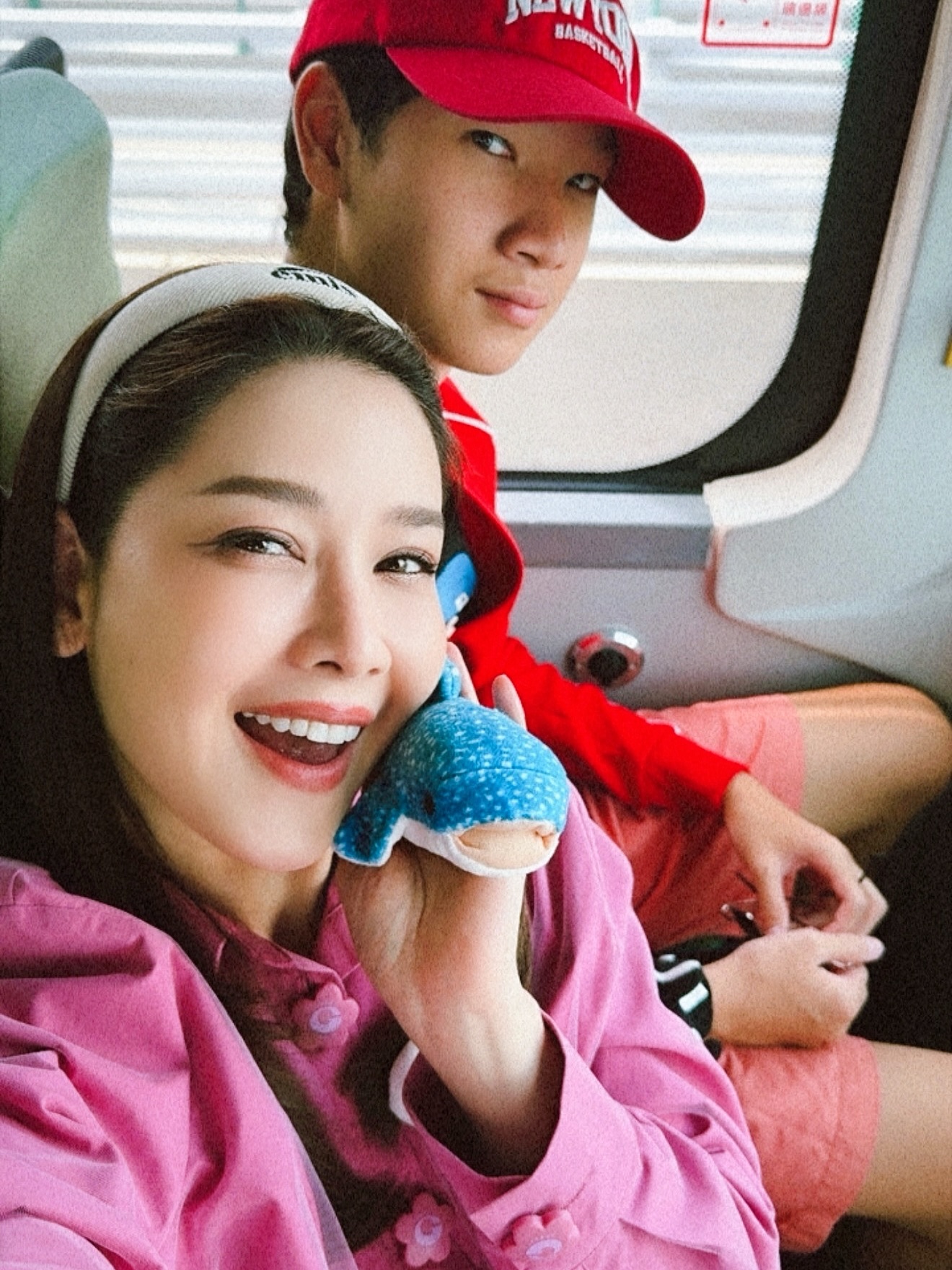 โม - อมีนา พินิจ