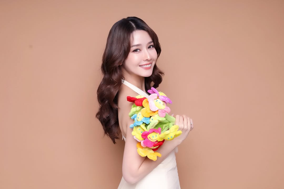 โม - อมีนา พินิจ