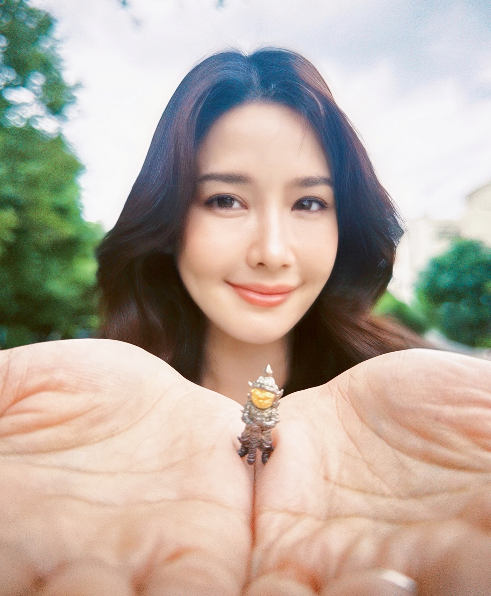 โม - อมีนา พินิจ